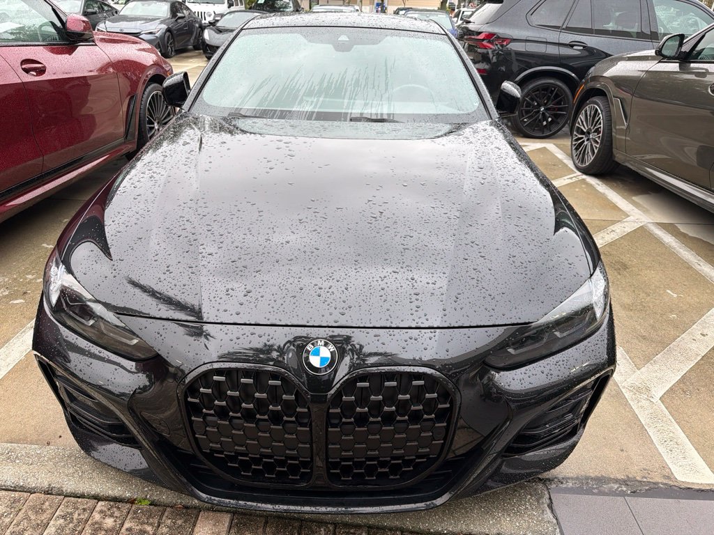 Used 2024 BMW 430i Coupe w/ M Sport Package RWD image 2