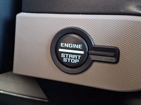 Used 2022 Ford Bronco Wildtrak image 17