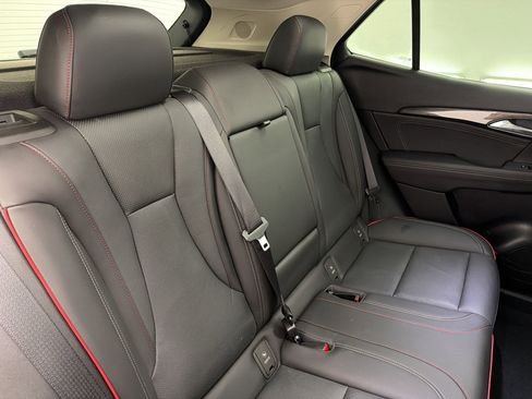 Used 2023 Buick Envision Essence w/ Sport Touring Package AWD/4WD image 27