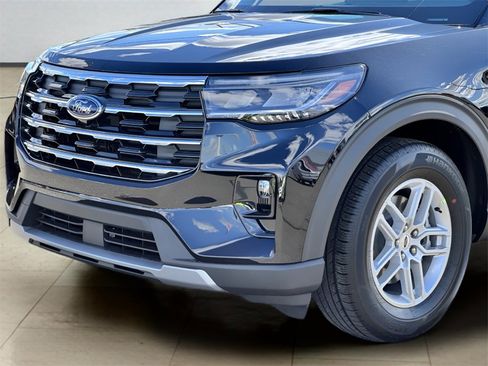 New 2026 Ford Explorer Active w/ Active Comfort Package image 37