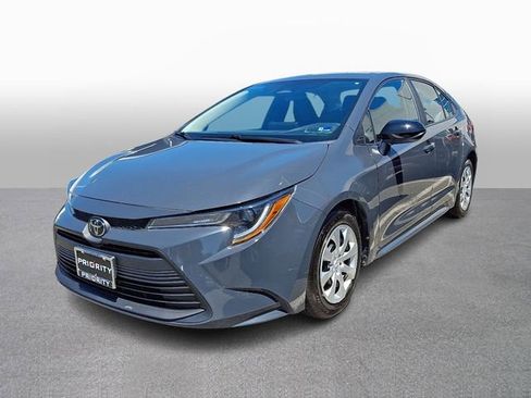 Used 2024 Toyota Corolla LE FWD image 1