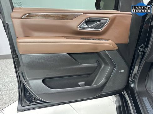 Used 2023 Chevrolet Tahoe High Country image 12