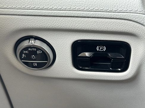 Certified 2023 Mercedes-Benz EQE 350+ 4MATIC Sedan image 37