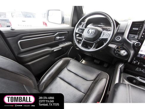 Used 2023 RAM 1500 Laramie AWD/4WD image 9