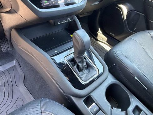 Used 2025 Subaru Forester Limited AWD/4WD image 25