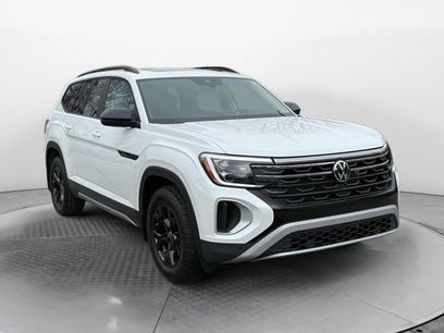 New 2026 Volkswagen Atlas Peak Edition