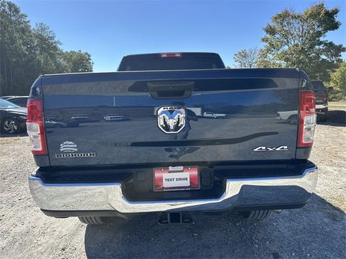 Used 2024 RAM 2500 Big Horn w/ Bed Utility Group image 6
