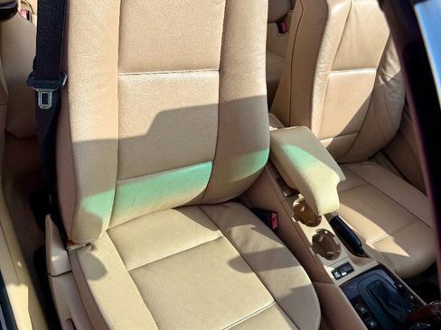 Used 2005 BMW 330Ci Convertible image 21