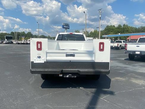 New 2026 Ford F350 XL w/ XL Chrome Package AWD/4WD image 6