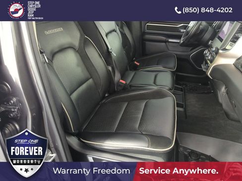 Used 2022 RAM 1500 Laramie AWD/4WD image 35