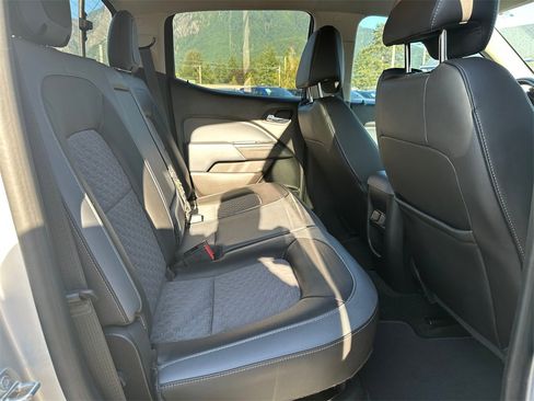 Used 2016 Chevrolet Colorado Z71 image 13