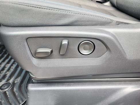 New 2026 GMC Sierra 1500 SLE w/ X31 Off-Road Package AWD/4WD image 18