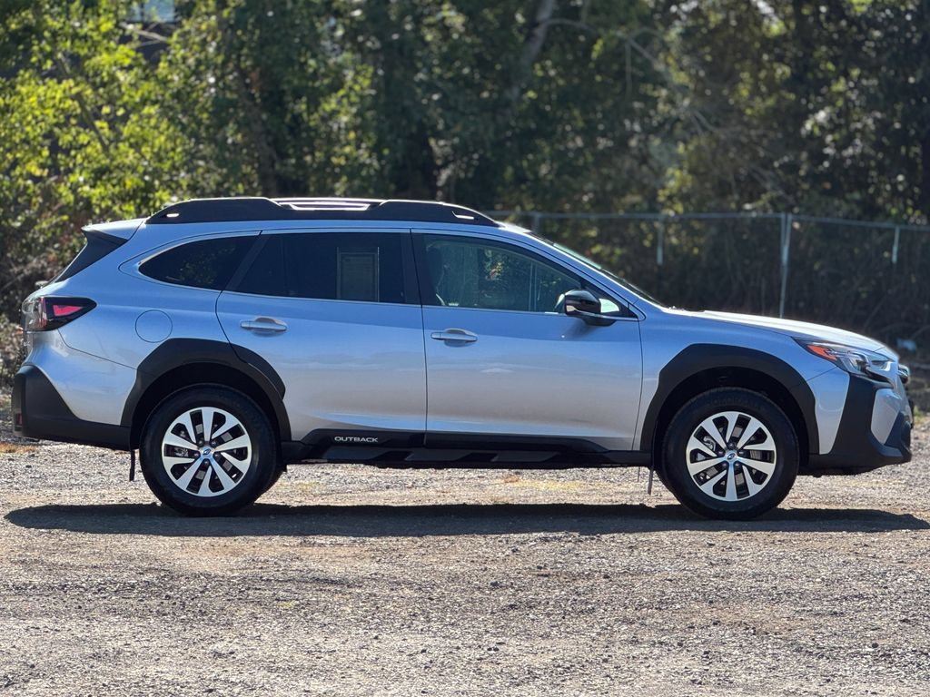 Certified 2024 Subaru Outback Premium AWD/4WD image 8