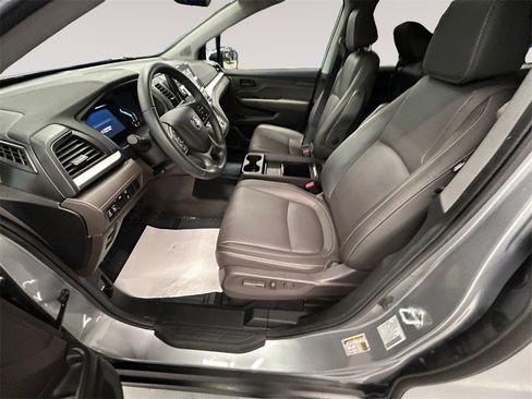Used 2024 Honda Odyssey EX-L image 9