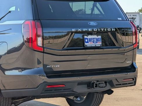 New 2025 Ford Expedition Max Active image 32