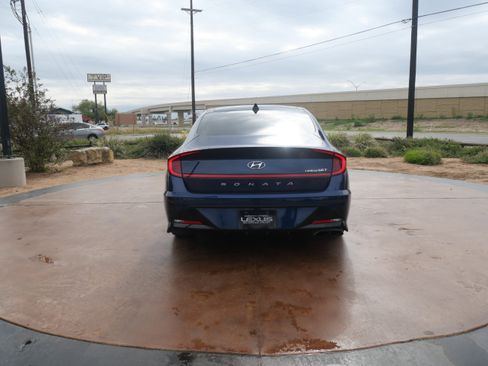 Used 2022 Hyundai Sonata Limited w/ Cargo Package image 3