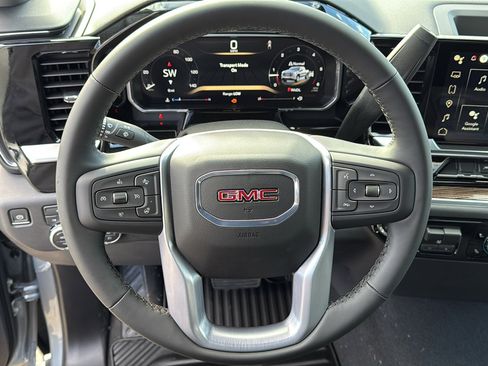 New 2026 GMC Sierra 1500 Elevation image 10