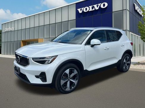 Certified 2023 Volvo XC40 B5 Plus w/ Driver Assist Package image 1