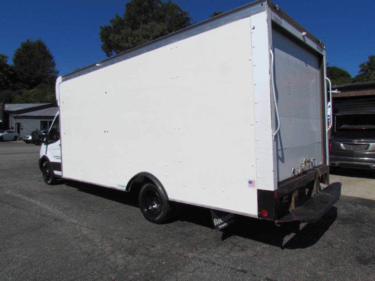 Used 2022 Ford Transit 350 DRW AWD w/ Exterior Upgrade Package image 3