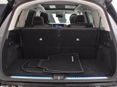 Used 2026 Mercedes-Benz GLS 450 4MATIC image 23