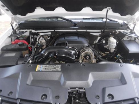 Used 2009 GMC Sierra 1500 SLE w/ Power Pack Plus AWD/4WD image 16