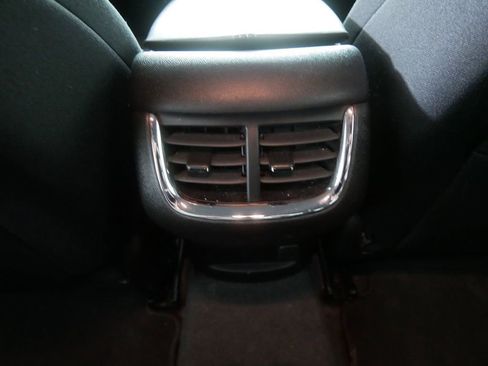 Used 2023 Chevrolet Malibu LT FWD image 19