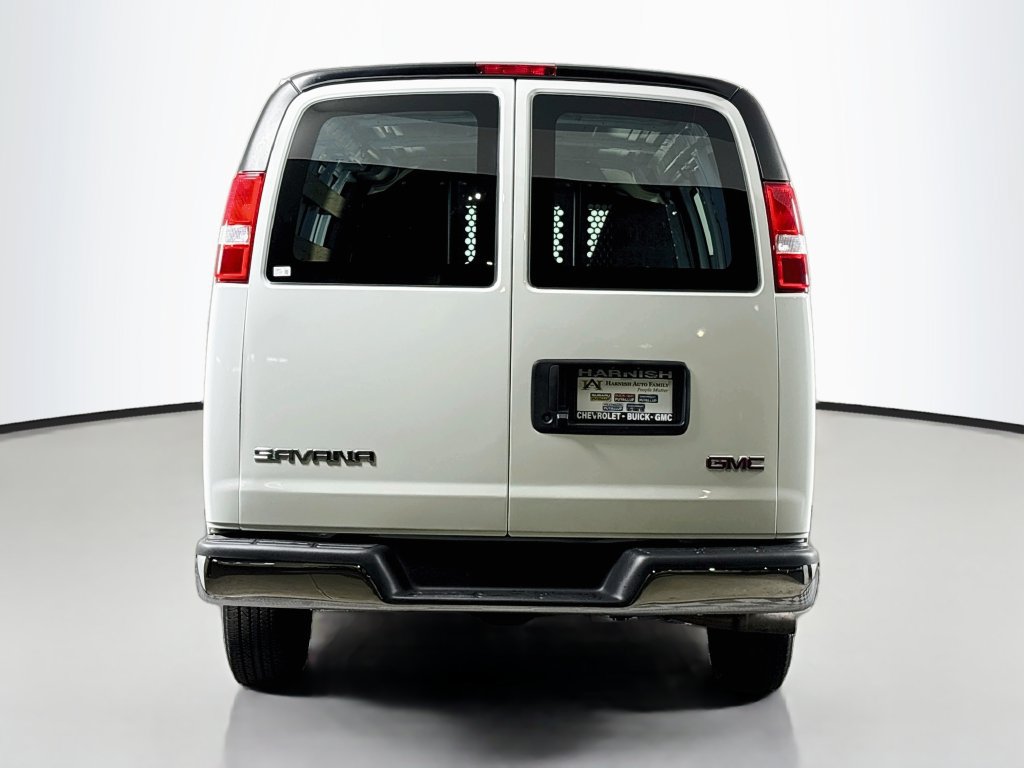 Used 2025 GMC Savana 2500 w/ Driver Convenience Package RWD image 7