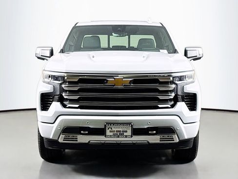 New 2026 Chevrolet Silverado 1500 High Country image 2