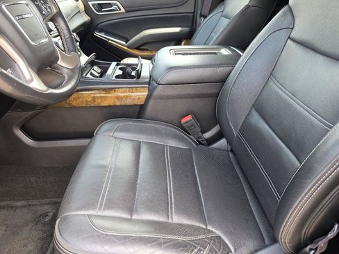 Used 2016 GMC Yukon XL Denali AWD/4WD image 13