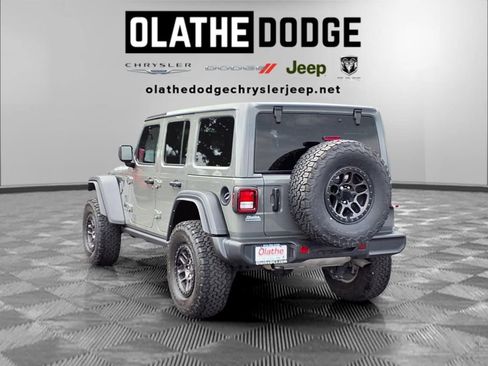 Used 2022 Jeep Wrangler Unlimited Sport AWD/4WD image 3