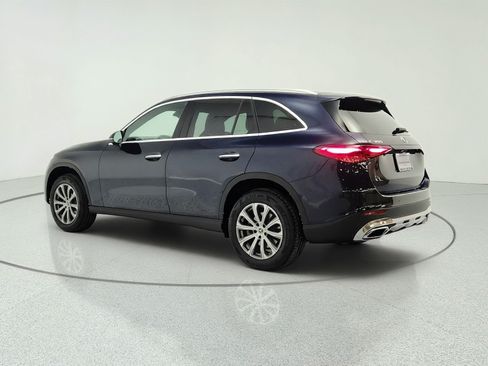 Used 2024 Mercedes-Benz GLC 300 image 7