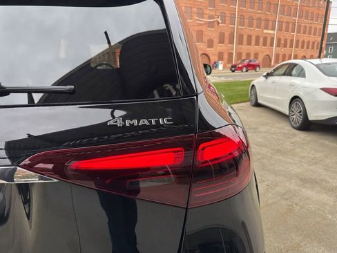 New 2026 Mercedes-Benz GLE 350 4MATIC image 9