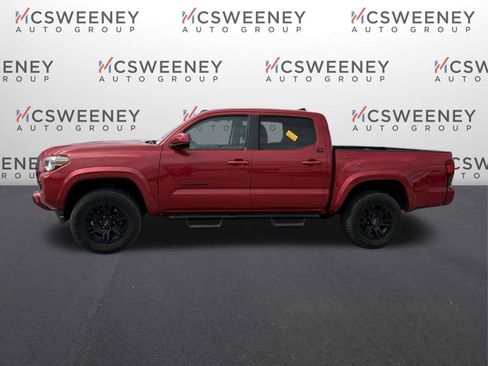 Used 2018 Toyota Tacoma SR5 image 2