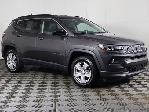 Used 2022 Jeep Compass Latitude w/ Convenience Group image 43