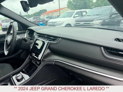 Certified 2024 Jeep Grand Cherokee L Laredo w/ Luxury Tech Group I AWD/4WD image 9