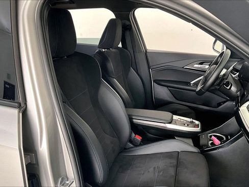 Used 2025 BMW X1 xDrive28i image 10