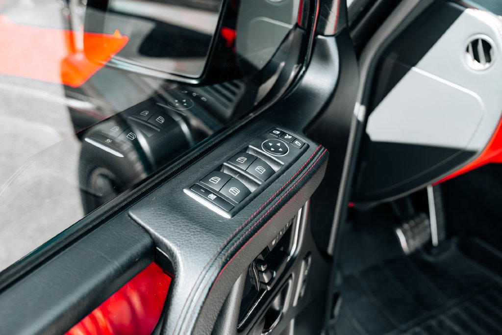 Used 2018 Mercedes-Benz G 550 image 18