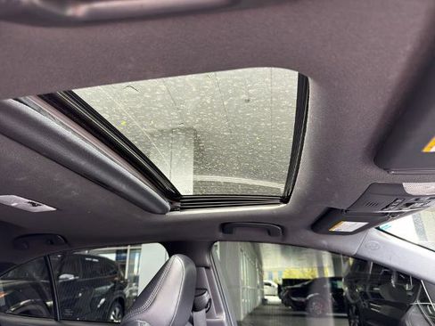 Used 2022 Toyota Corolla XSE FWD image 11