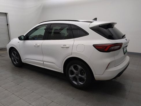Used 2023 Ford Escape ST-Line image 3