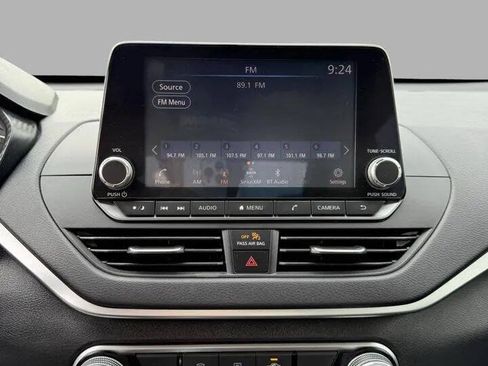 Used 2019 Nissan Altima 2.5 S AWD/4WD image 27