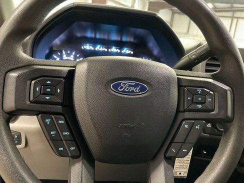 Used 2020 Ford F250 XL w/ Power Equipment Group AWD/4WD image 16