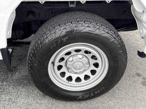 Used 2023 Chevrolet Silverado 1500 W/T w/ Trailering Package image 13