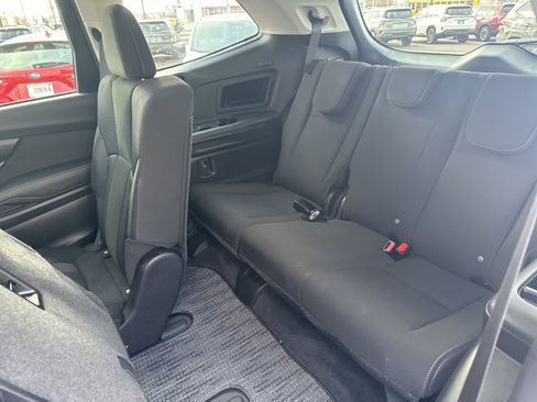 Certified 2025 Subaru Ascent Premium image 25