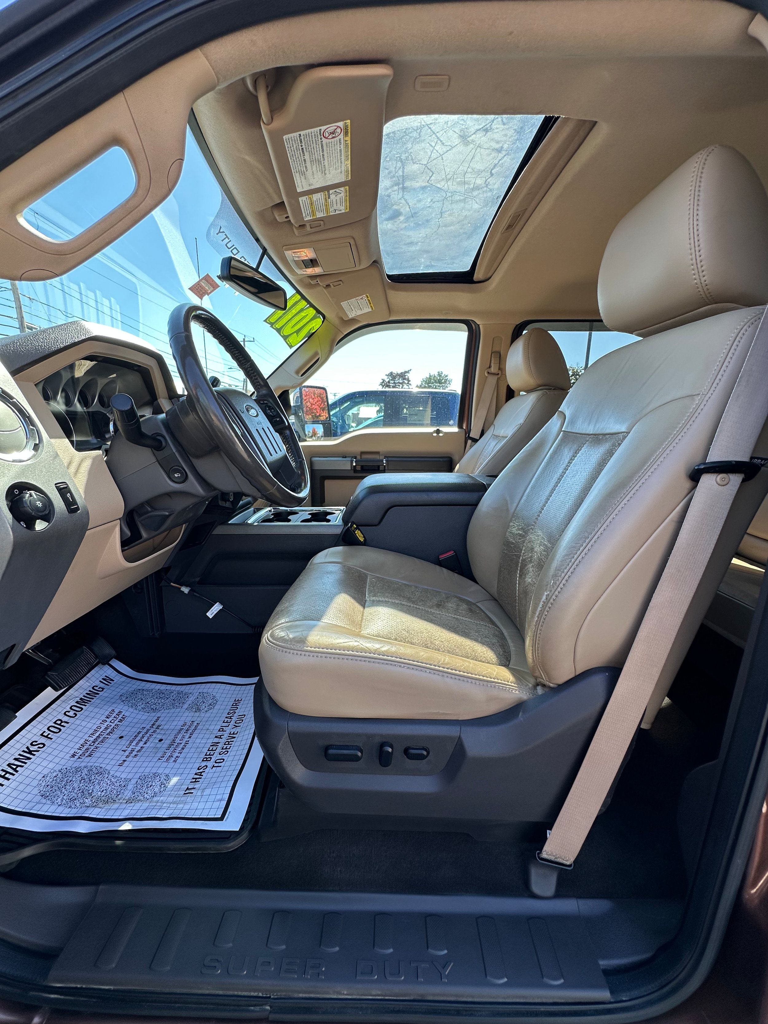 Used 2011 Ford F350 Lariat w/ Lariat Ultimate Pkg AWD/4WD image 15