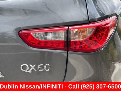 Used 2015 INFINITI QX60 Luxe w/ Premium Plus Package AWD/4WD image 55