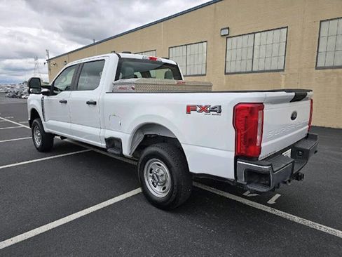 Used 2025 Ford F250 XL w/ FX4 Off-Road Package AWD/4WD image 5