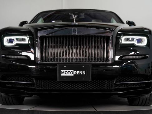 Used 2017 Rolls-Royce Wraith image 16