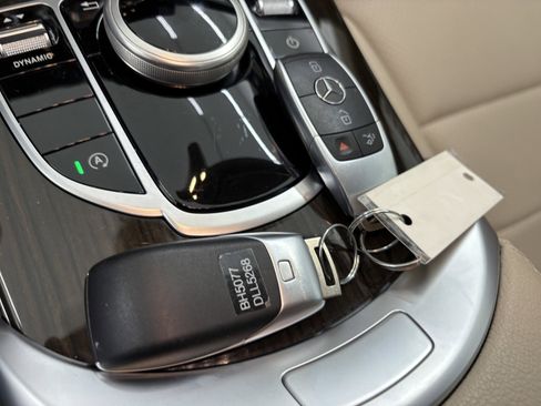 Used 2020 Mercedes-Benz C 300 4MATIC Sedan image 28