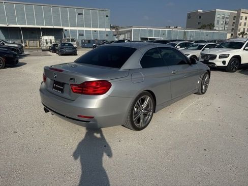 Used 2017 BMW 430i Convertible image 3