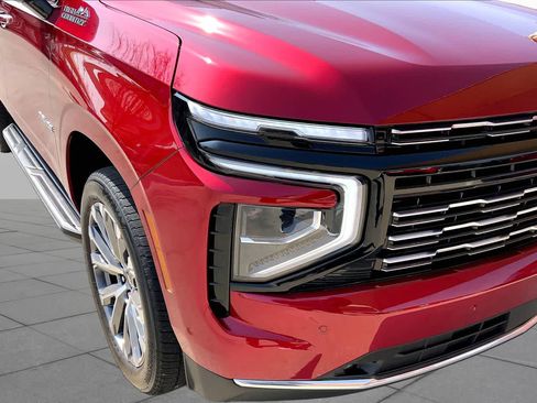 Used 2025 Chevrolet Tahoe High Country AWD/4WD image 59